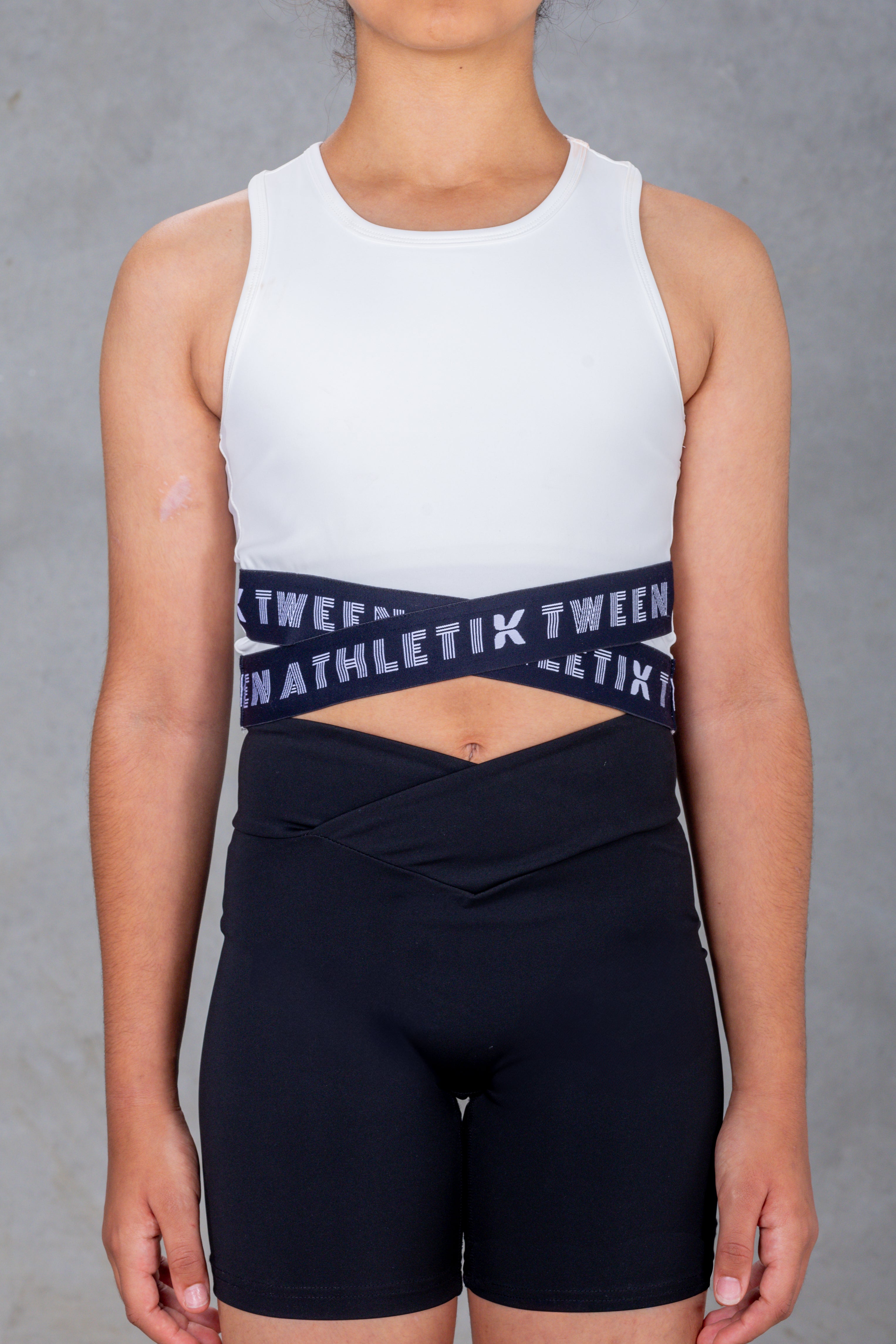 IZZY CROP